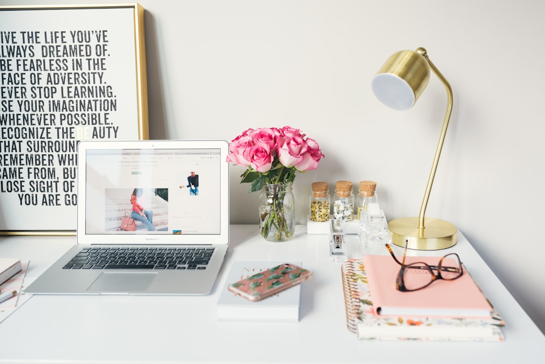 How to Set Up an Ergonomic Home Office