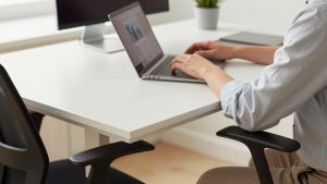 Best standing desk for small business owners