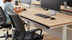 Best Standing Desks for Students: Picks for Dorms, Small Rooms and Yearly Moves