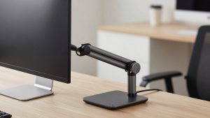 Single Monitor Arm vs Dual Monitor Arm: Which Is Right for Your Home (2026)